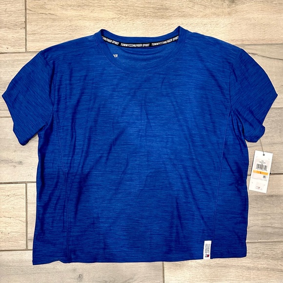 💙Tommy Hilfiger Activewear💙 - Picture 1 of 3